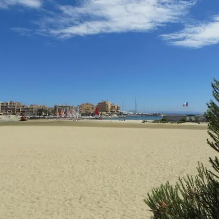 T2 3 Etoiles A La Faviere Avec Piscine Et Parking - Fr-1-610-4 Appartement