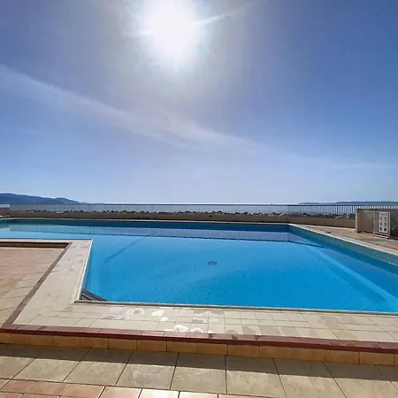 T2 3 Etoiles A La Faviere Avec Piscine Et Parking - Fr-1-610-4